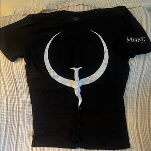 RARE Quake Champions Shirt